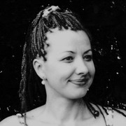 Elena Simon on My World.